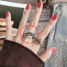 “S925 sterling silver plating” minimalist glossy open ring female ins wind retro twist lock chain index finger ring middle finger ring finger Netflix same models explosion jewelry