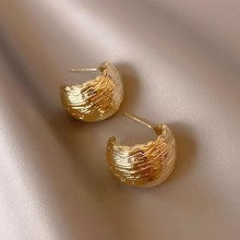 Maillard Aesthetic Earrings - Autumnal Caramel Gradient Studs | Hypoallergenic Jewelry to Celebrate Your Golden Moments